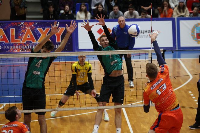 21-22 октября. Барнаул. СК «Победа». Чемпионат России. Мужчины. Высшая лига «А». 3-й тур. «Университет» - «Кама» (Пермь)