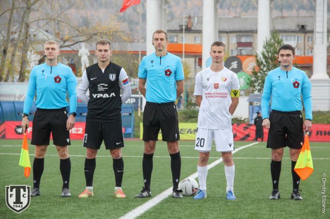 Лидер теряет очки, но «Динамо» ни жарко, ни холодно. Результаты 14-го тура в четвёртой группе Второй лиги «Б»