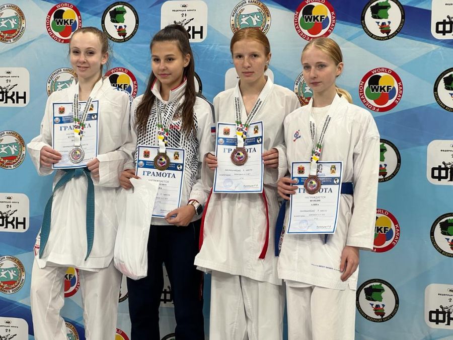 13 путевок на первенство России. Сборная региона успешно выступила на окружном турнире в Новокузнецке 