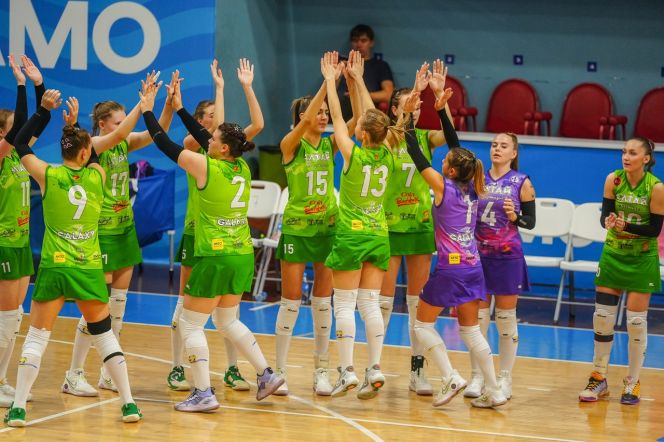 «Алтай-АГАУ» на тай-брейке обыграл читинскую «Забайкалку» - 3:2