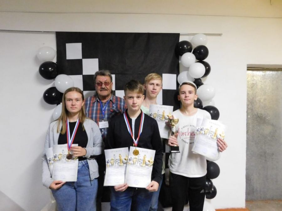 Краевой рапид в Мамонтово собрал 118 сельских школьников