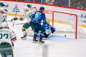 Хоккеисты «Динамо-Алтая» на домашнем льду уступили казанскому «Барсу» - 1:4