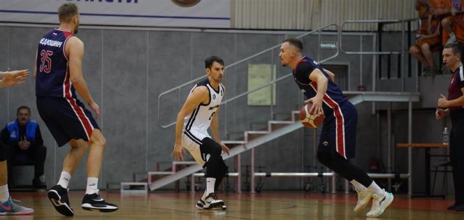 Фрагмент матча "Иркут" - "Барнаул". Фото: БК "Иркут"