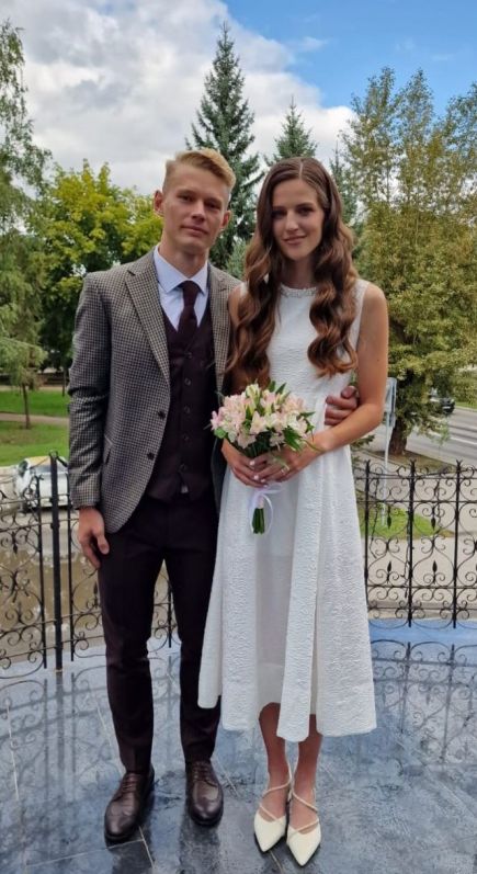 Красивая пара. Алексей Пятач и Виктория Погребняк  