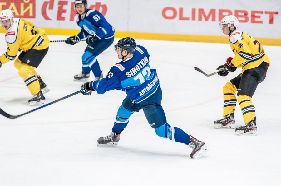 Фото предоставлены пресс-службой ХК "Динамо-Алтай"