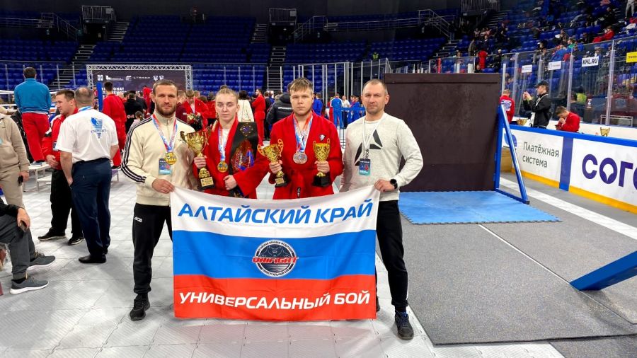 Фото: Алтайская краевая федерация "Универсальный бой"