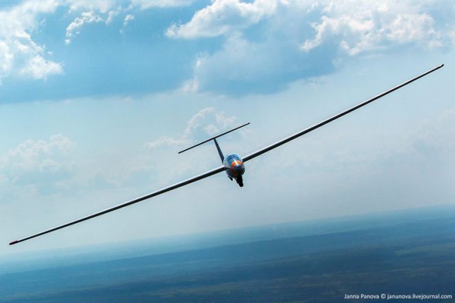 Барнаулец Виталий Кожемяцкий – серебряный призёр чемпионата Сибири в стандартном классе планеров.