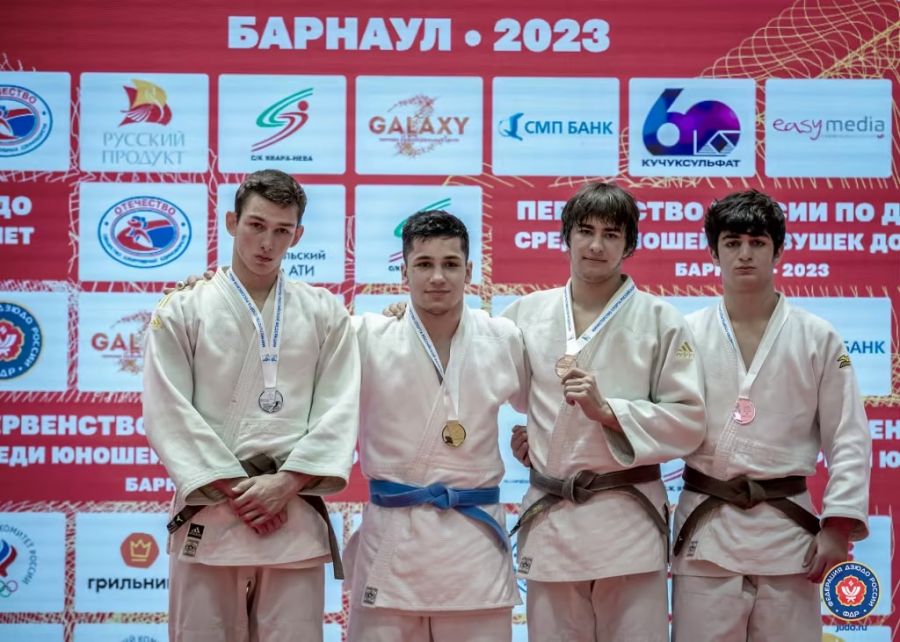 Из Барнаула - с медалью. Итоги второго дня Первенства России U18 (фото)