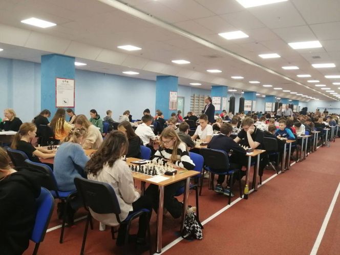 Четыре медали завоевали алтайские шахматисты на первенстве СФО по «классике»