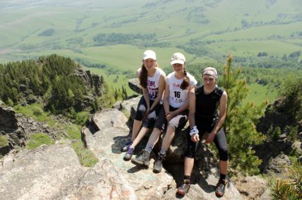 В Алтайском крае впервые прошли соревнования по скайранингу «Бабырган Скайранинг 2016» (фото).