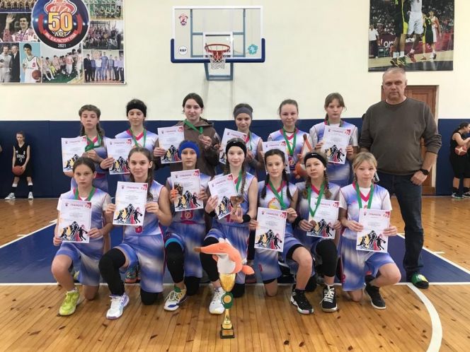 Команда девочек «Смоленские Лисы»  завоевала бронзу на межрегиональном этапе Кубка Сибири и Дальнего Востока