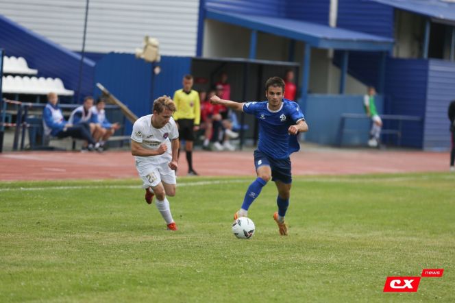 Фото с домашнего матча «Динамо-Барнаул» против «Уральца ТС» 