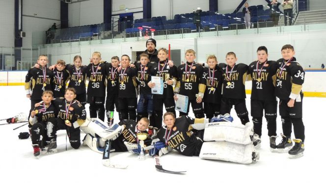 Команда «Бочкари» - победитель турнира, посвященного Дню народного единства