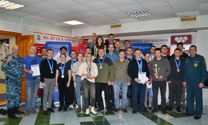 В Барнауле наградили лучших пловцов - участников краевой Спартакиады ВФСО «Динамо»