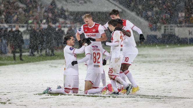Спартаковцы празднуют первый гол в ворота "Балтики". Фото: "Спартак-Москва"
