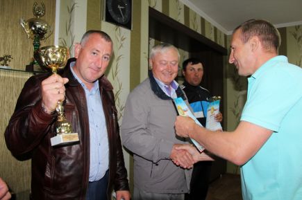 За медалями на лошадях