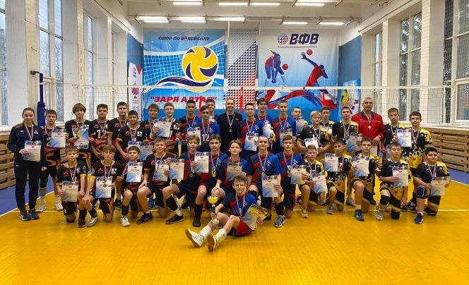 Воспитанники барнаульской «Зари Алтая» - победители первенства Алтайского края среди юношей до 15 лет