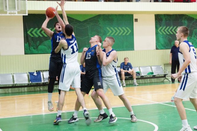 Алтайские баскетбольные команды провели заключительные матчи в регулярном чемпионате АСБ в дивизионе «Сибирь»