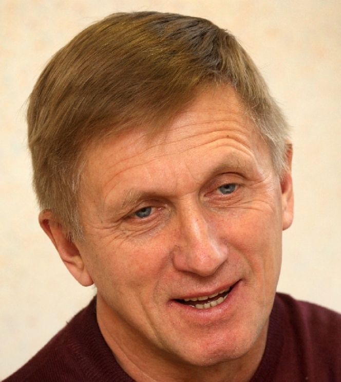 Сергей Мануйлов:  Дефицита спортивных кадров на Алтае не будет