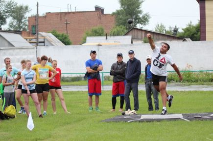 Большая спортивная семья