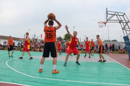 Большая спортивная семья