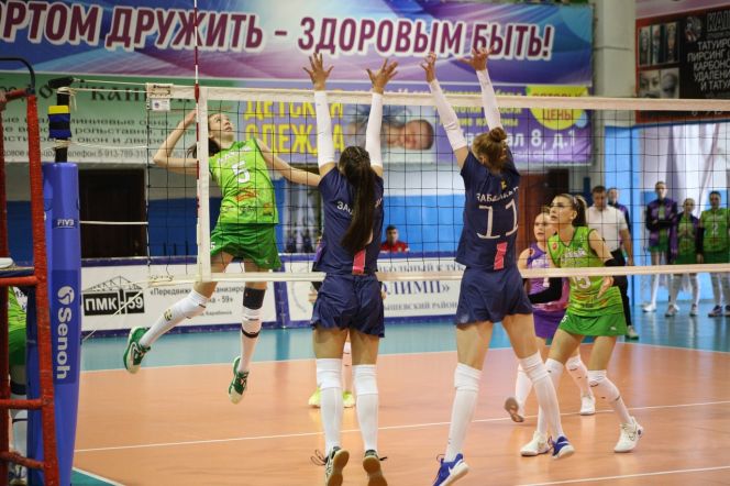 Видеотрансляция. 24 декабря. Чита. Чемпионат России. Женщины. Высшая лига «Б». Зона «Сибирь». 3-й тур. «Алтай-АГАУ» (Барнаул) - «Забайкалка» (Чита)