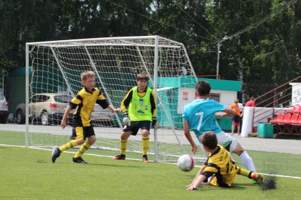 Ребята с нашего двора