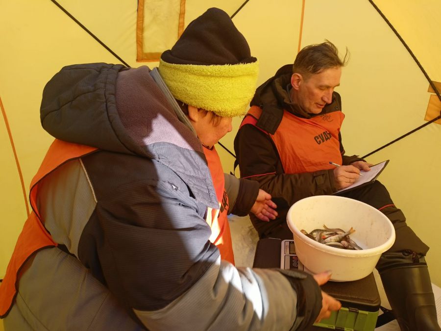 Соревнования по рыболовному спорту в Змеиногорской отборочной зоне. Фото предоставлены Сергеем Южаковым