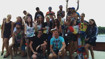 В Барнауле прошло открытое первенство Сибири и Дальнего Востока по кабельному вейкбордингу.