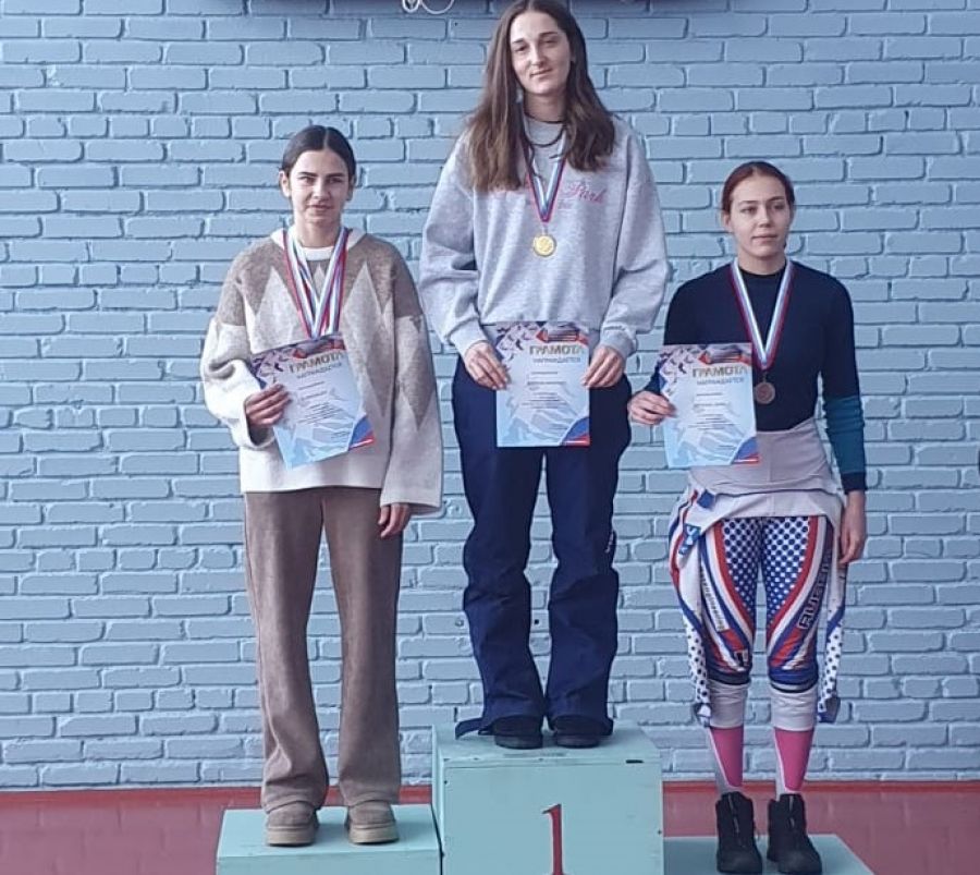 На высшей ступени пьедестала Вероника Цупикова