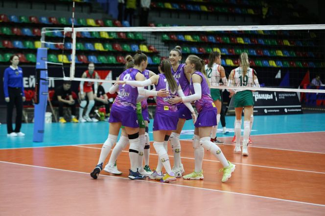 «Алтай-АГАУ» в трёх партиях уступил «Амурским тигрицам» - 0:3 