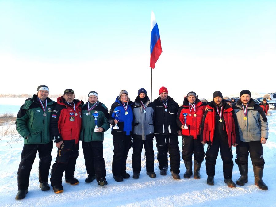 Призёры командного первенства чемпионата края-2024. Фото: Алтайский рыболовный клуб