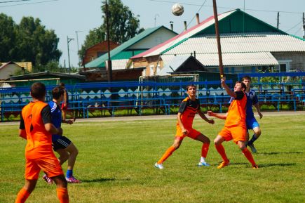 В посёлке Верх-Обском состоялся XXV фестиваль народного творчества и спорта имени Михаила Евдокимова «Земляки».