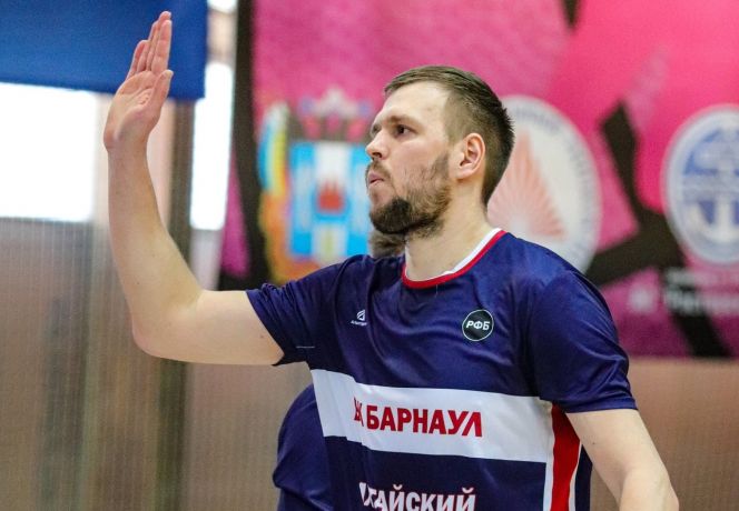 Победа и рекорд капитана. БК "Барнаул" переиграл БК "СШОР-Локомотив-Кубань" в матче Суперлиги - 90:76