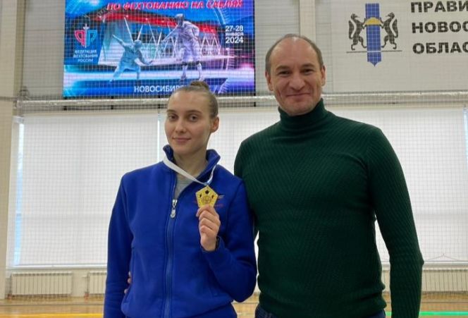 Сильное звено. Саблистка Анна Смирнова завоевала золото 1-го этапа «Гран-при» в составе квартета «Россия-1»
