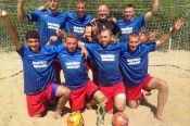 Победителем краевого чемпионата по пляжному футболу стал барнаульский "Локомотив".