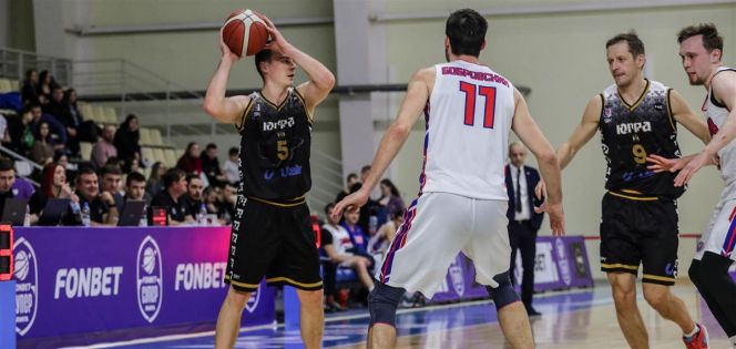 Фрагмент матча «Тамбов» – «Университет-Югра». Фото: сайт РФБ