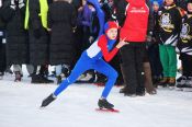В Барнауле прошли Всероссийские массовые соревнования по конькобежному спорту «Лёд надежды нашей» (фото)