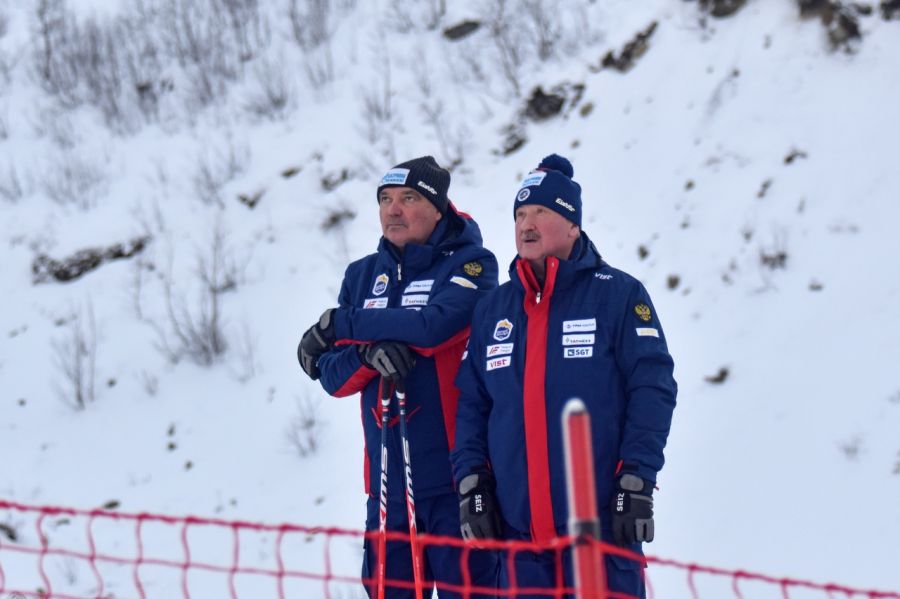 Валерий Цыганов (справа) и руководитель Федерации горнолыжного спорта России Леонид Мельников. Фото: ФГСР 