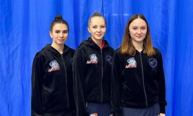 Клубная карта. Команды Алтайского края провели очередные матчи в командном чемпионате ФНТР