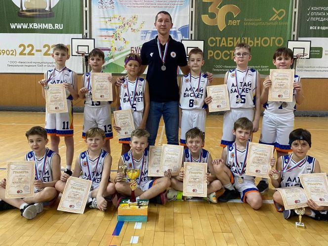 «АлтайБаскет-2014» стал вторым на межрегиональном турнире «Время первых» в Абакане