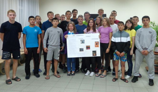 В Алтайском училище олимпийского резерва прошло мероприятие, посвящённое Дню солидарности в борьбе с терроризмом.