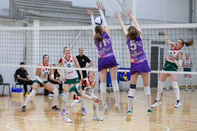 Видеотрансляция. 12 марта. Иркутск. СК «Локомотив». Чемпионат России. Женщины. Высшая лига «Б». «Алтай-АГАУ» (Барнаул) – «Локомотив-Ангара» (Иркутск)