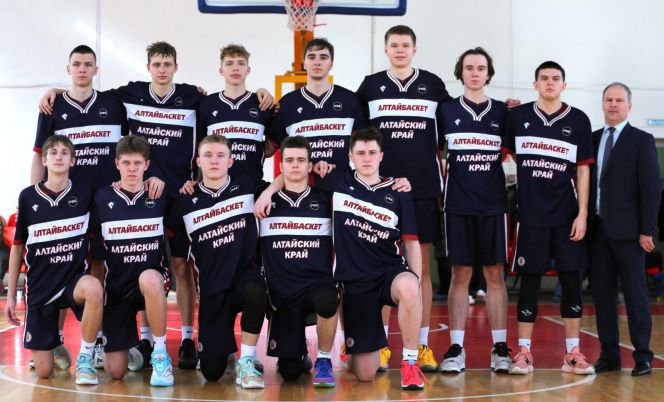 Команда СШОР «АлтайБаскет» в третьем полуфинальном турнире первенства ДЮБЛ заняла второе место и сыграет теперь за 15-20 места