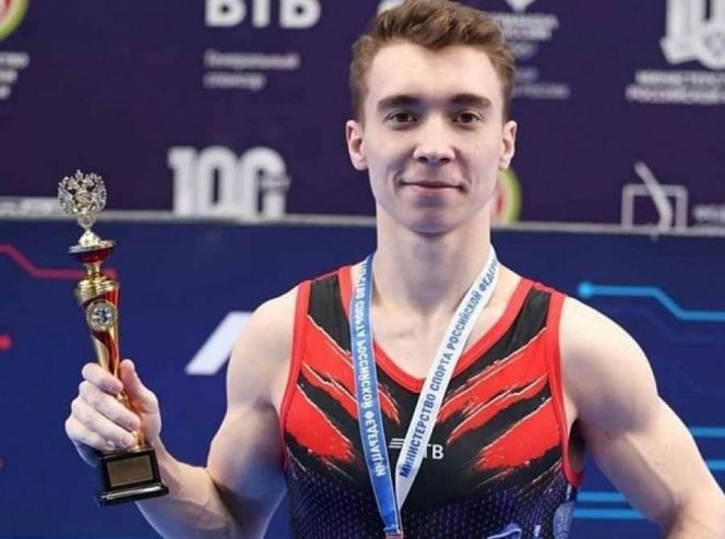 Барнаульский гимнаст Сергей Найдин завоевал золото чемпионата России на перекладине