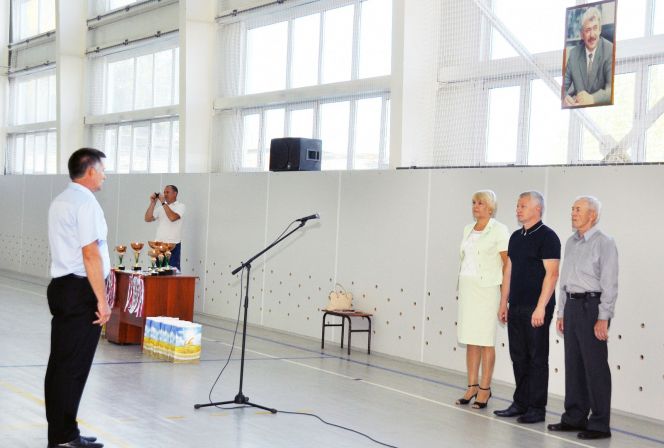 В Алейске состоялся краевой турнир памяти генерального директора компании «Алейскзернопродукт»  Сергея Старовойтова.