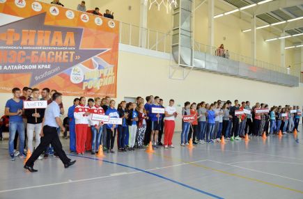 В Алейске состоялся краевой турнир памяти генерального директора компании «Алейскзернопродукт»  Сергея Старовойтова.