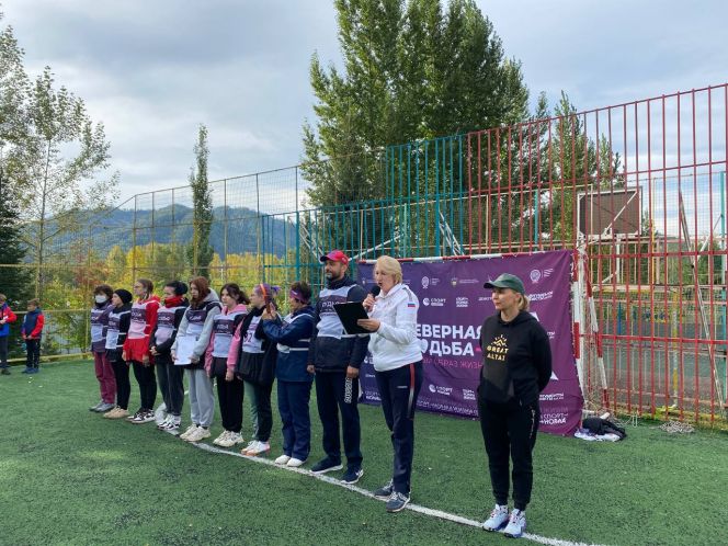 Фото:  Алтайская краевая общественная организация «Клуб скандинавской ходьбы «Атазар»

