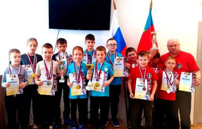 Краевой «Дебют» выиграла барнаульская гимназия №42