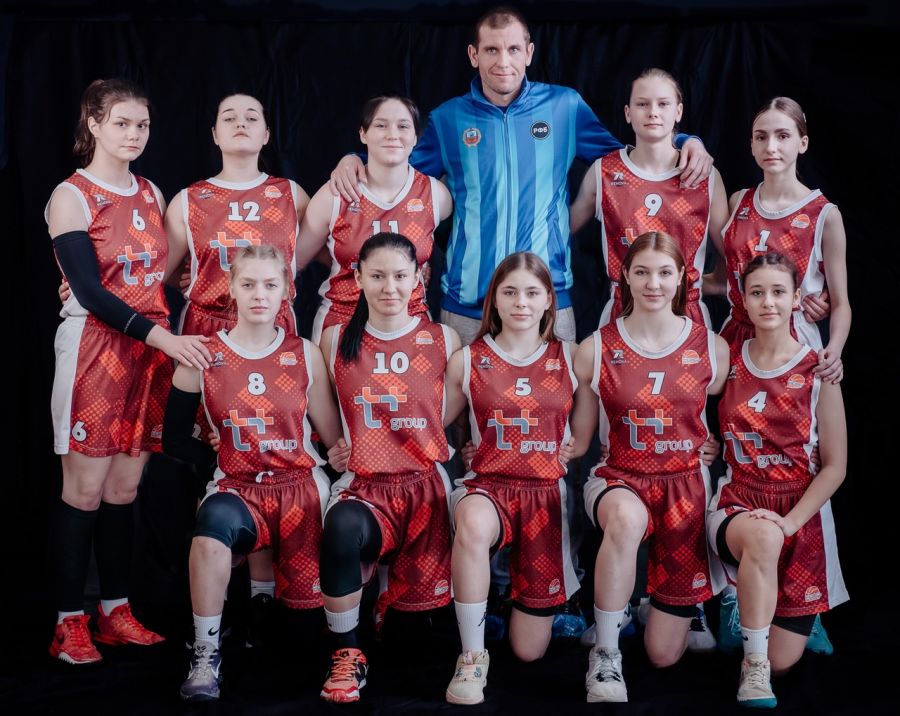 Команда девушек Благовещенской СОШ №2. Фото: "КЭС-Баскет"